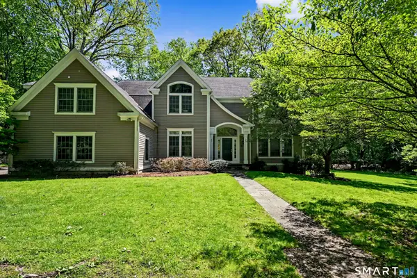47 Cross Country Trail, Stamford, CT 06903