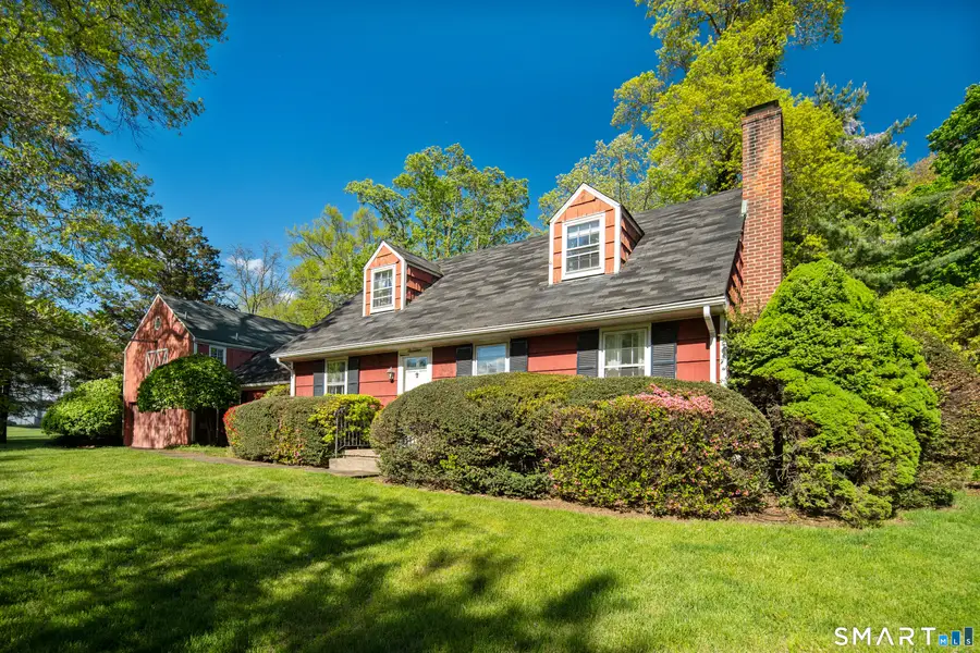 17 Briar Brae Road, Darien, CT 06820 - #3