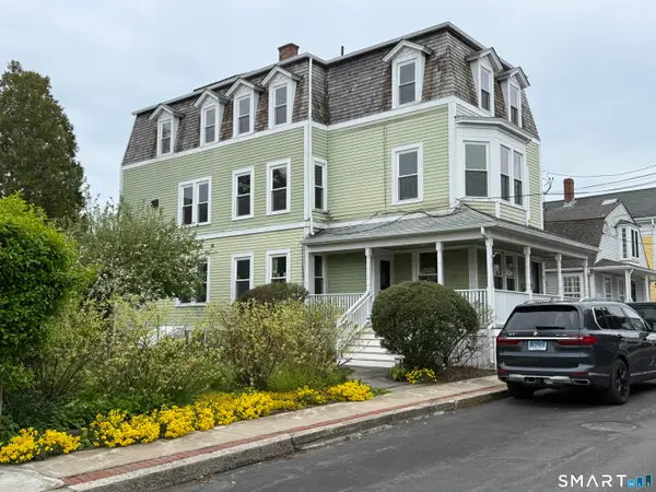 9-11 Diving Street, Stonington, CT 06378