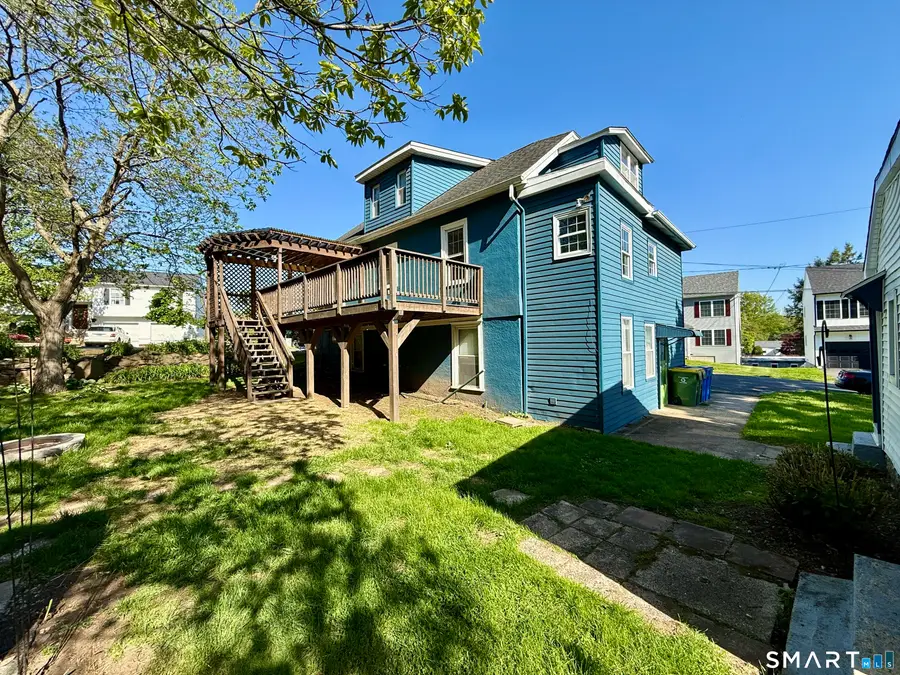 31 Hillcrest Avenue, Waterbury, CT 06705 - #3