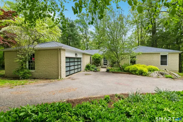19 Timber Mill Circle, Stamford, CT 06903