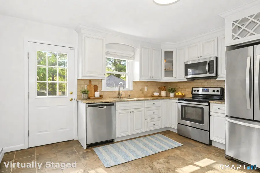 14 Dale Place, Stamford, CT 06906 - #2