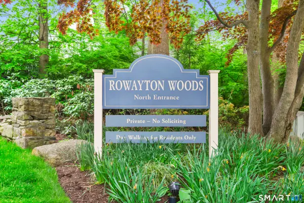 22 Rowayton Woods Drive #22, Norwalk, CT 06854