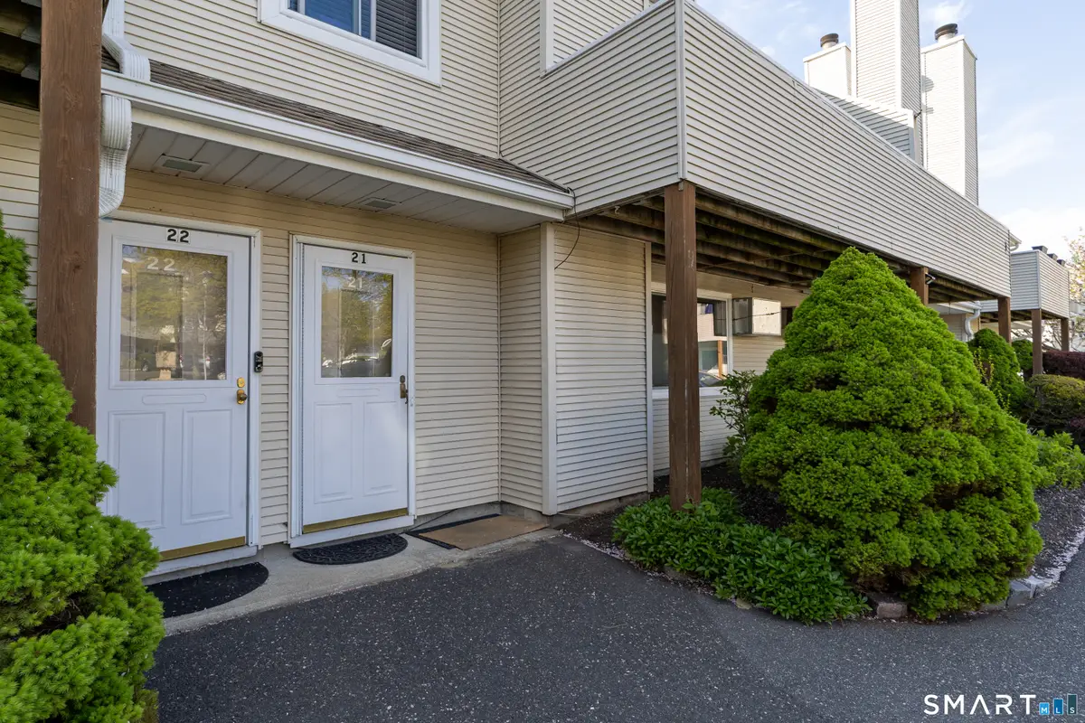 136 Pembroke Road #3-21, Danbury, CT 06811 - #1