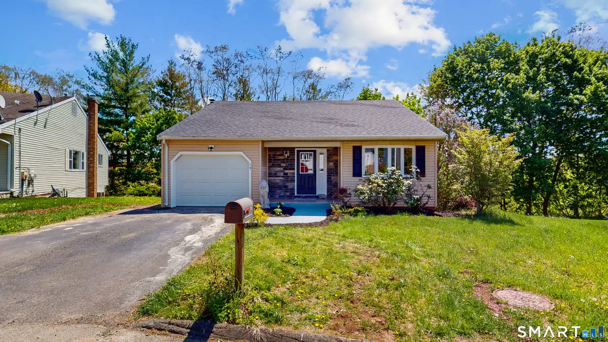 19 Sunny Brook Drive, Newington, CT 06111 - #1