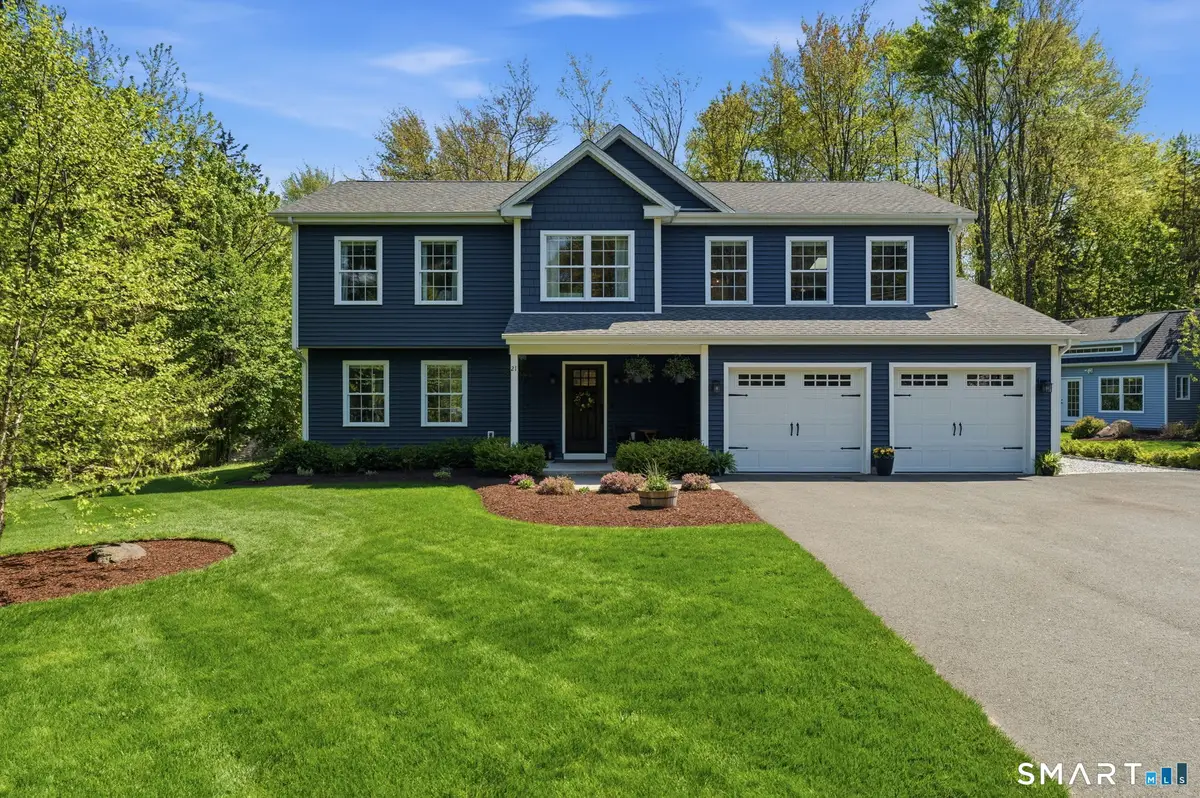 21 Juniper Road, Bloomfield, CT 06002 - #1