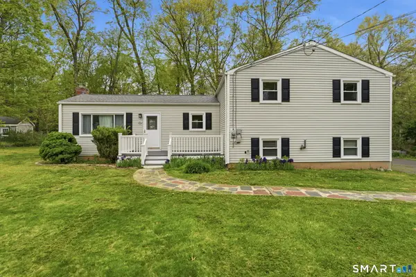886 Overhill Drive, Suffield, CT 06078