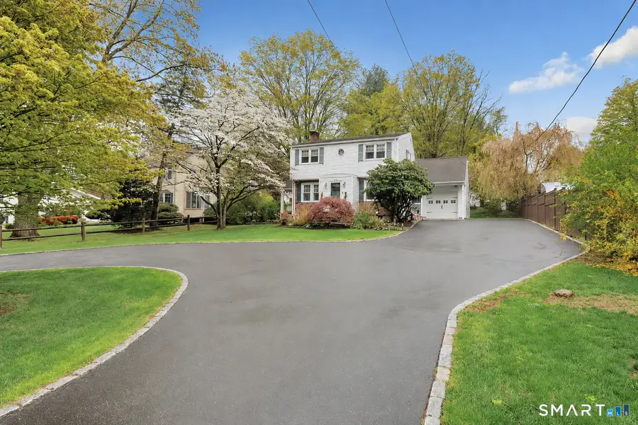 255 Huntington Street, Shelton, CT 06484 - #2