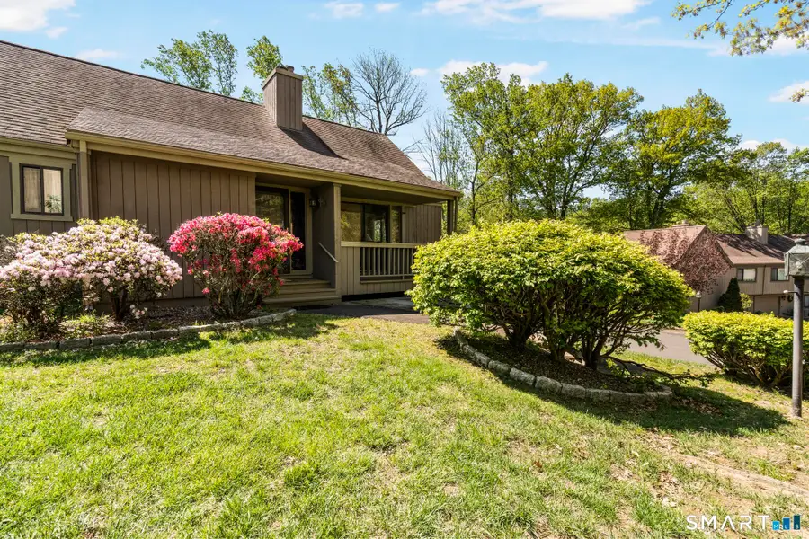 315 Navajo Lane #A, Stratford, CT 06614 - #2