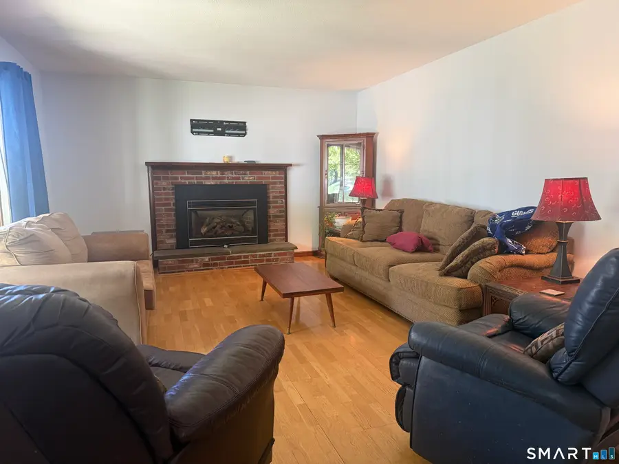 80 Ramsey Avenue, Naugatuck, CT 06770 - #3