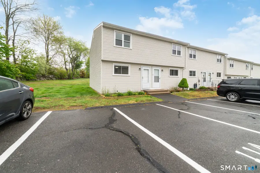 1081 New Haven Road #11A, Naugatuck, CT 06770 - #2