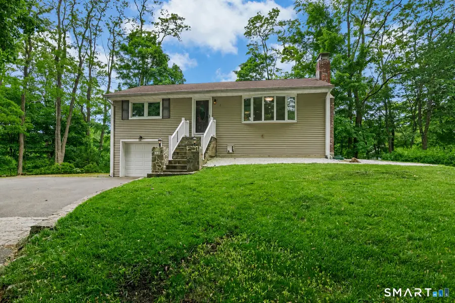 12 Rainbow Drive, Ridgefield, CT 06877 - #2
