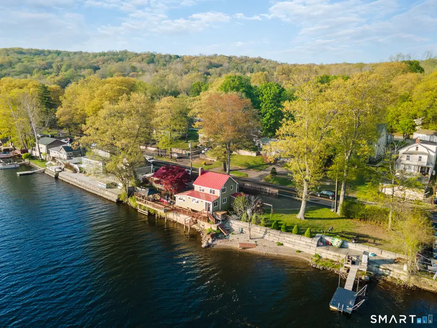 3 Roosevelt Drive, Seymour, CT 06483 - #2