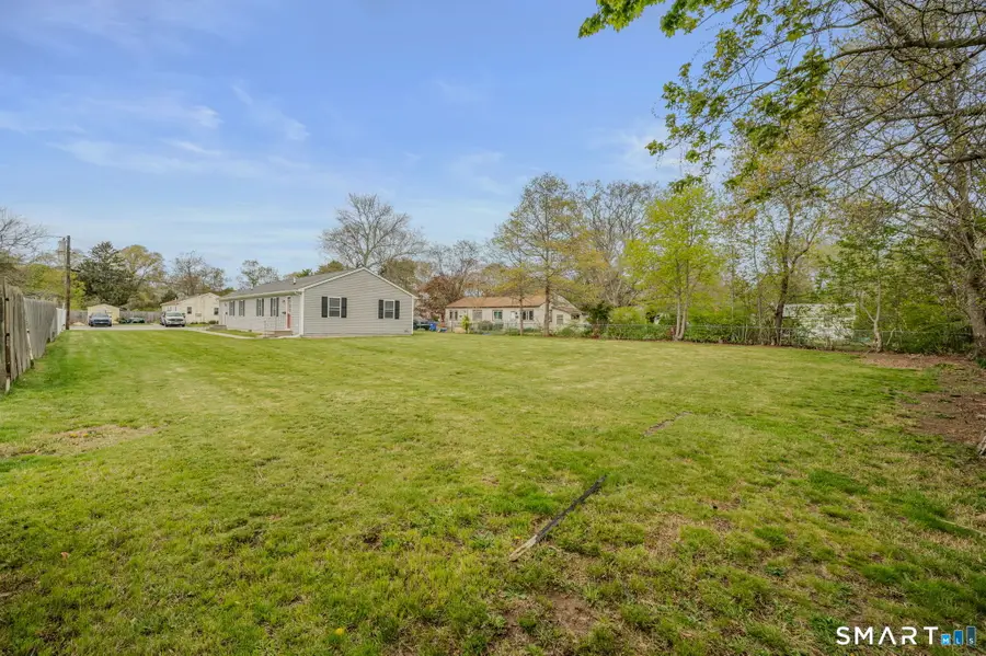 2 York Court, Groton, CT 06340 - #3