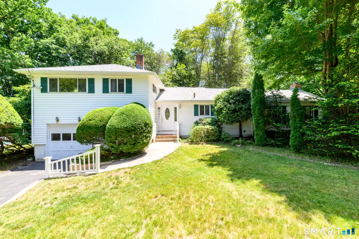 9 Pocono Road, Norwalk, CT 06851 - #1