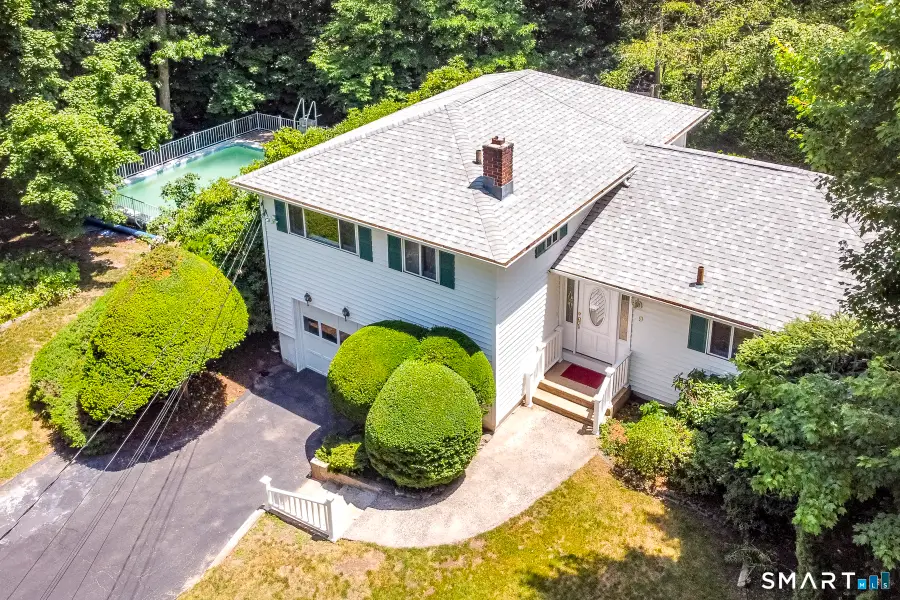9 Pocono Road, Norwalk, CT 06851 - #3