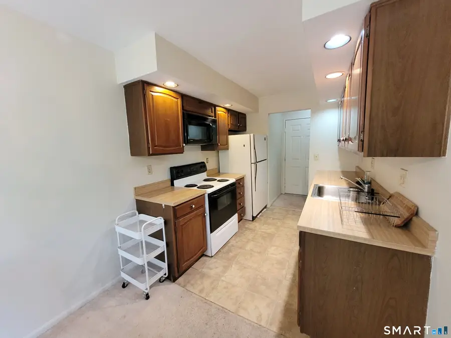 5 Essex Court, Brookfield, CT 06804 - #3