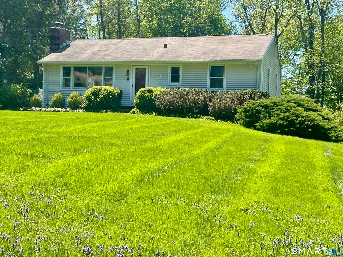 9 Apple Lane, Redding, CT 06896 - #1