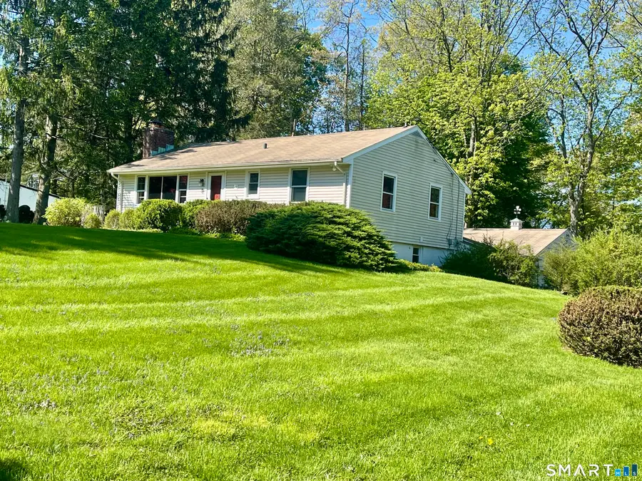 9 Apple Lane, Redding, CT 06896 - #3