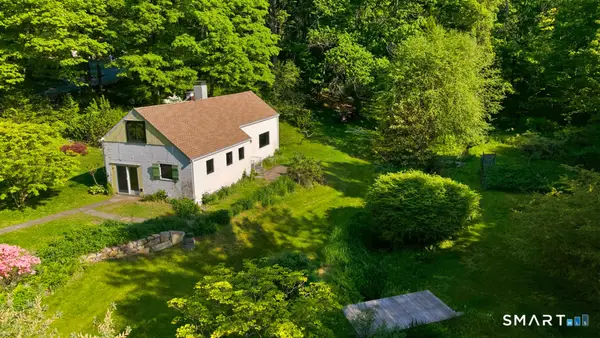 15 Old Mailcoach Road, Redding, CT 06896