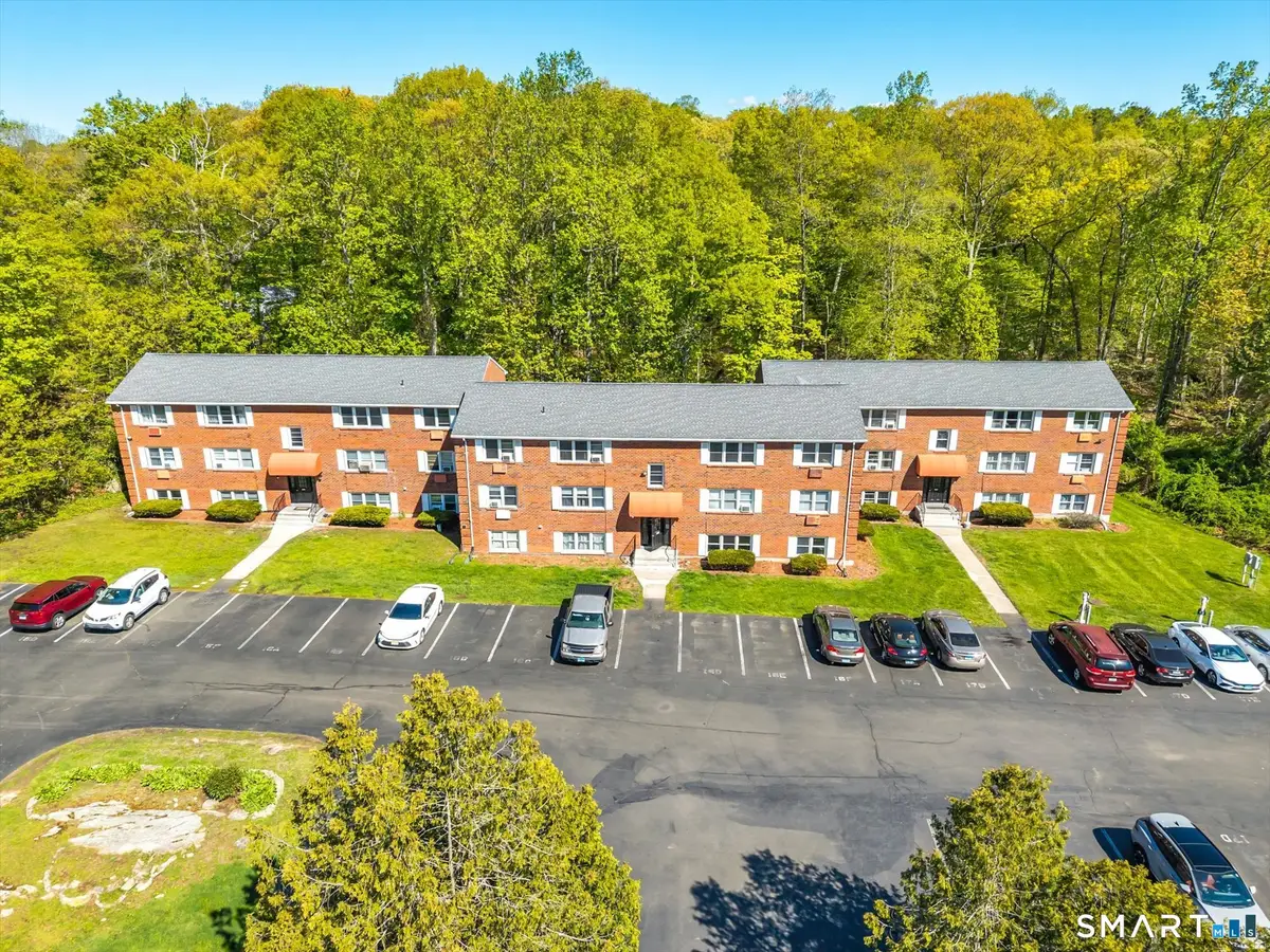 40-44 Briarwood Lane, Branford, CT 06405 - #1