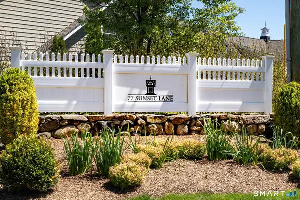 77 Sunset Lane #215, Ridgefield, CT 06877