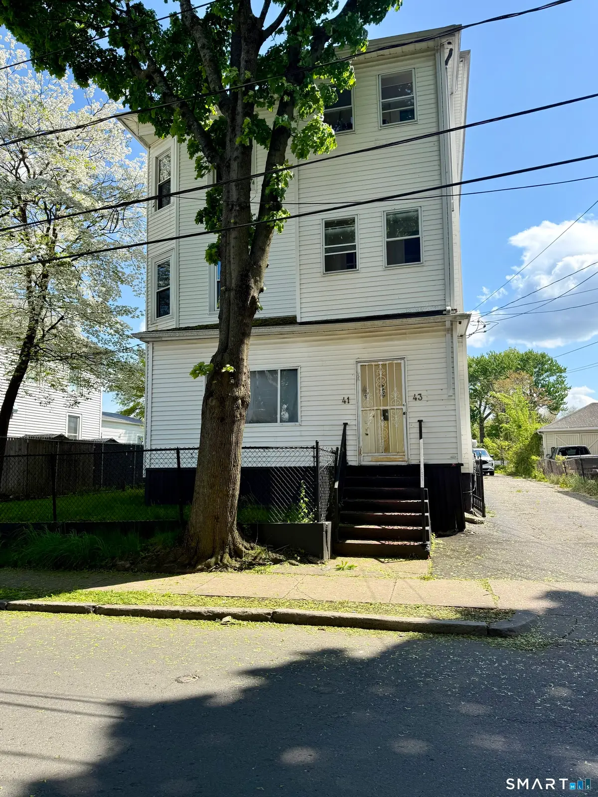 41-43 Kibbe Street, Hartford, CT 06106 - #1