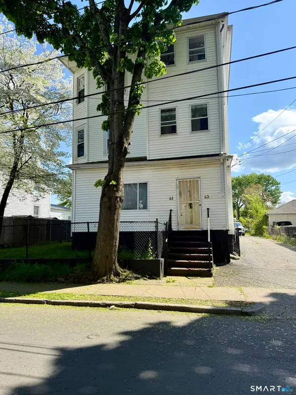 41-43 Kibbe Street, Hartford, CT 06106
