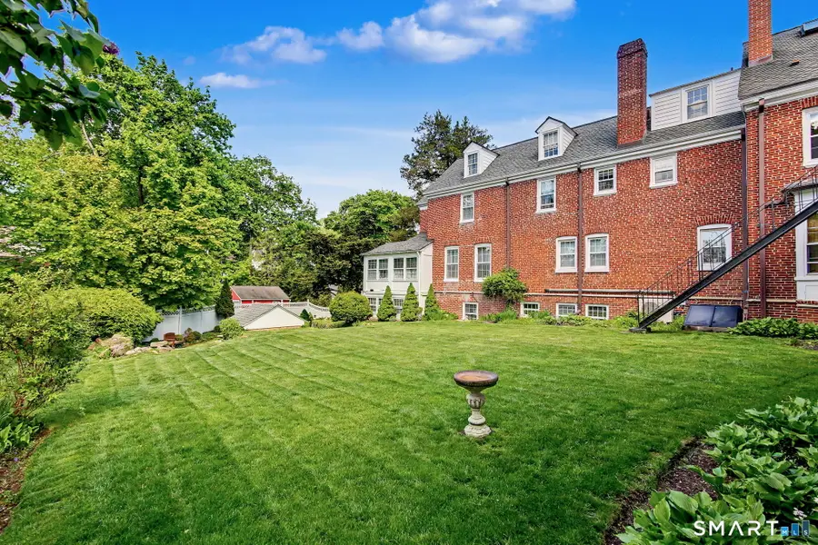 24 Saint Johns Place #4, New Canaan, CT 06840 - #3