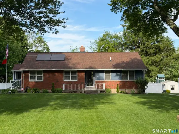14 Hebron Road, Bolton, CT 06043