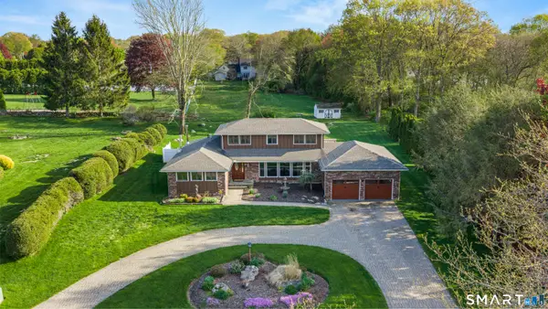 24 Colonial Drive, Waterford, CT 06385