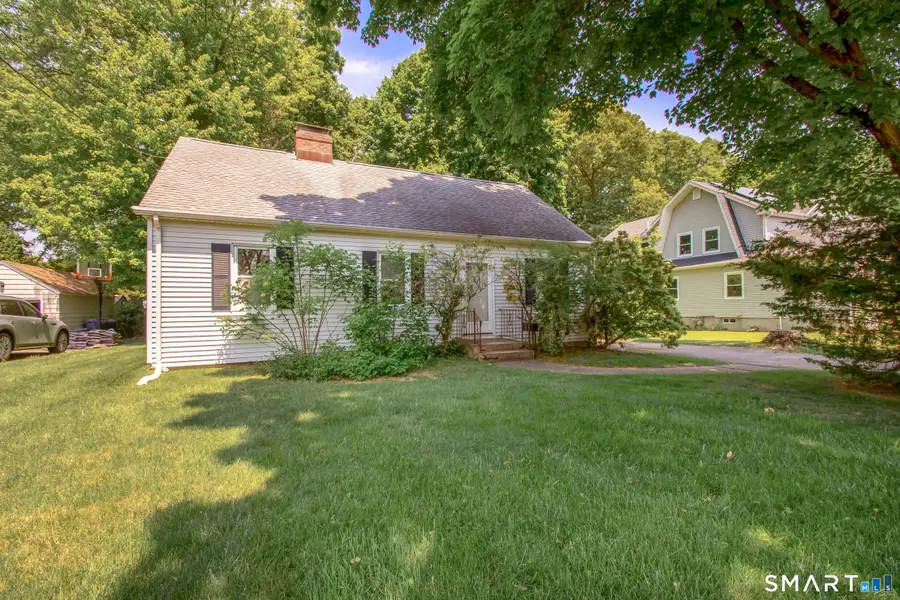92 Evelyn Street, Trumbull, CT 06611 - #2
