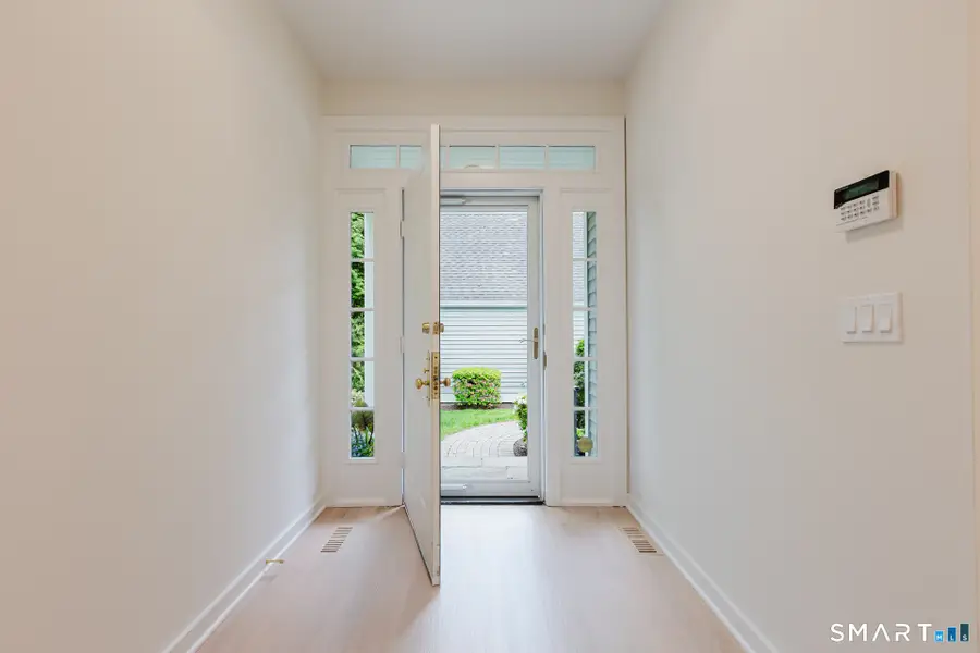 50 Hale Lane #50, Darien, CT 06820 - #3