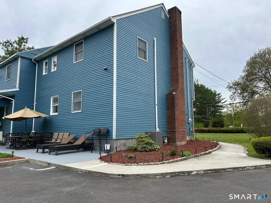 890 Daniels Farm Road, Trumbull, CT 06611 - #2