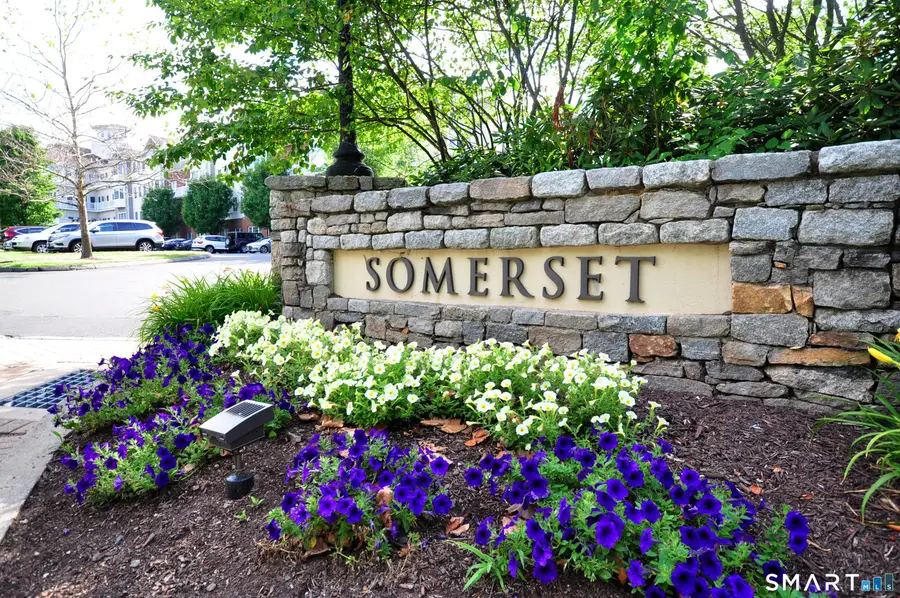 1 King Philip Drive #218, West Hartford, CT 06117 - #2