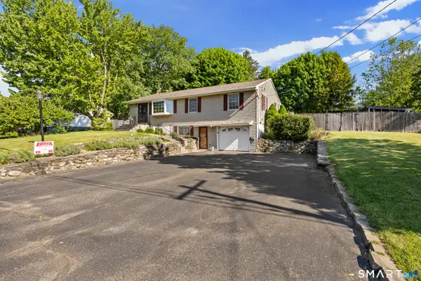 15 Chicory Drive, Wolcott, CT 06716