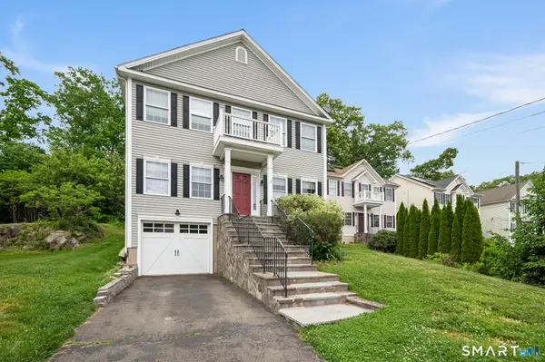 53 Hampton Road, Waterbury, CT 06708
