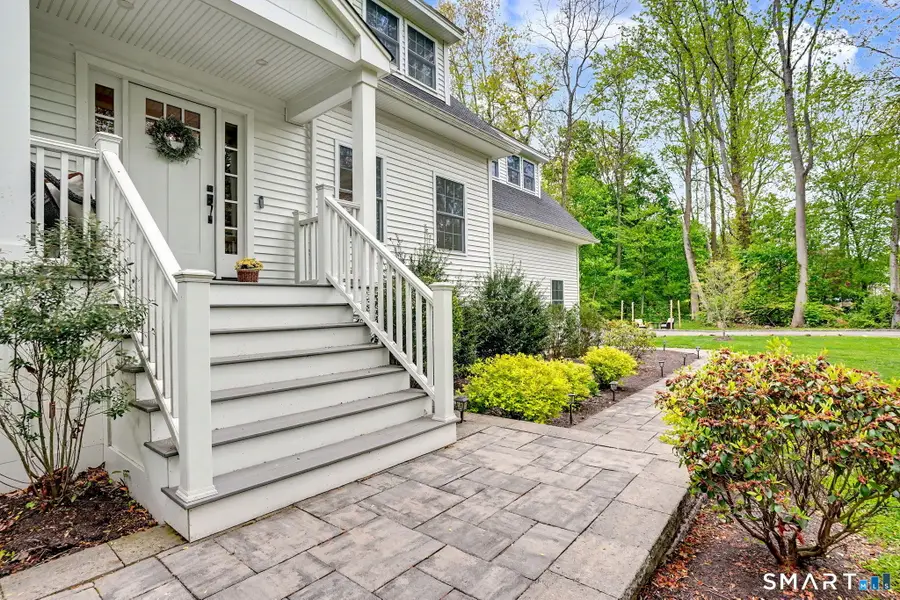 153 North Street, Trumbull, CT 06611 - #2