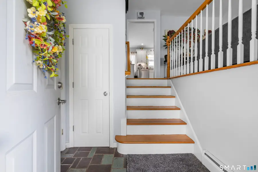 6 Jersey Lane, Norwalk, CT 06851 - #2