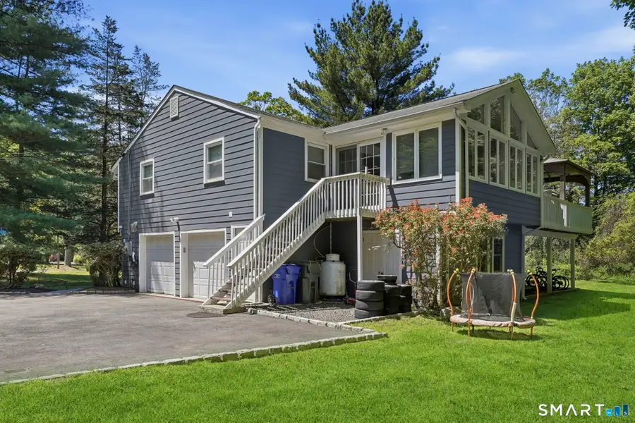 22 Cobblestone Place, Wilton, CT 06897 - #3
