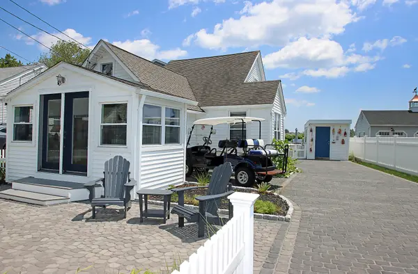 96 Chalker Beach Road, Old Saybrook, CT 06475