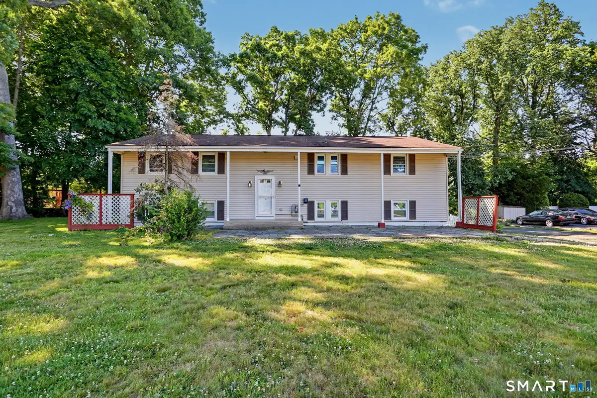 27 Karen Drive, Norwalk, CT 06851 - #1