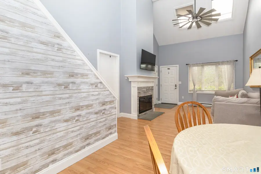20 Twin Oaks #20, New Milford, CT 06776 - #3