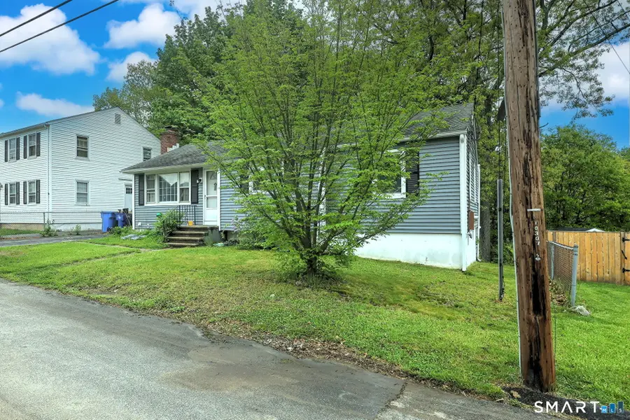 14 Horseshoe Drive, Waterbury, CT 06706 - #3