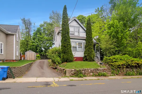 32 Ingraham Place, Bristol, CT 06010