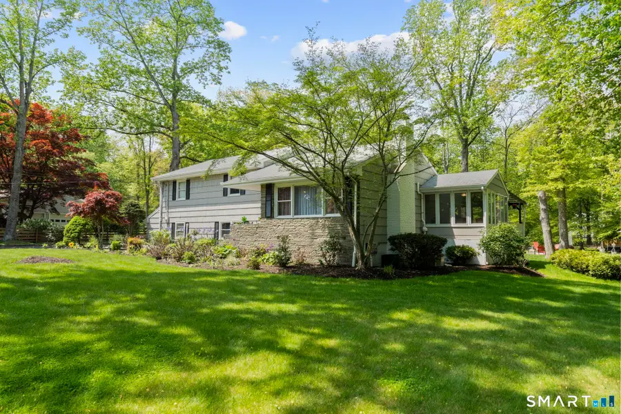 21 Redcoat Road, Norwalk, CT 06850 - #2