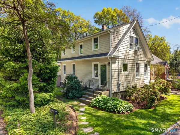 41 Barrett Street, Hamden, CT 06517
