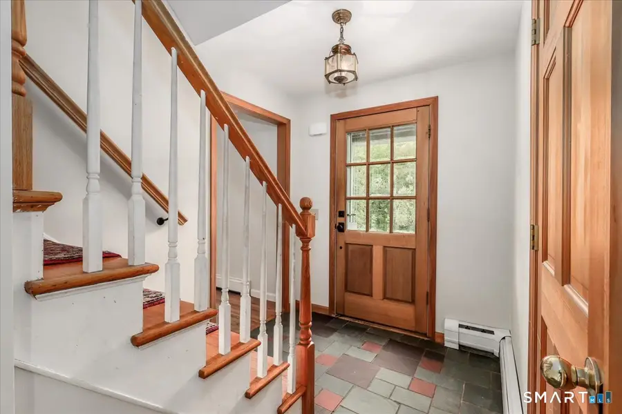 131 Seth Low Mountain Road, Ridgefield, CT 06877 - #3
