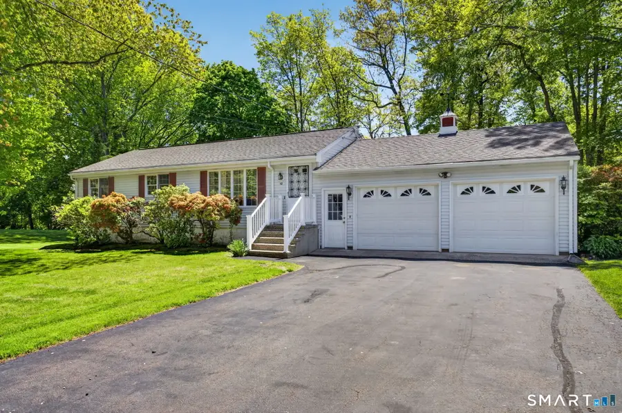 12 Oak Hill Drive, East Haven, CT 06513 - #3