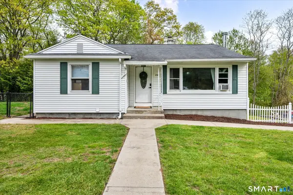 13 Coach Drive, Wolcott, CT 06716